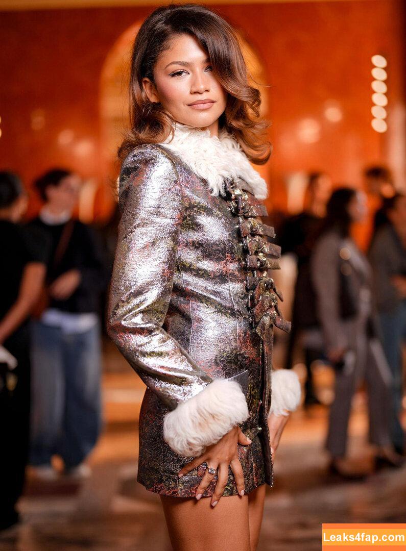 Zendaya leaked photo photo #3522