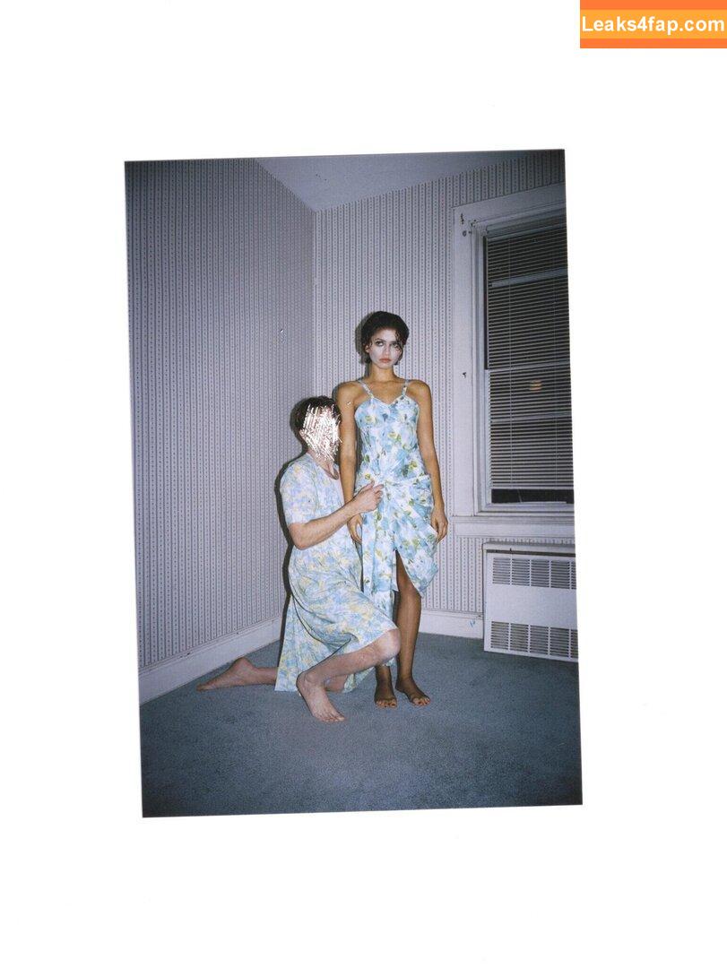 Zendaya /  leaked photo photo #3535