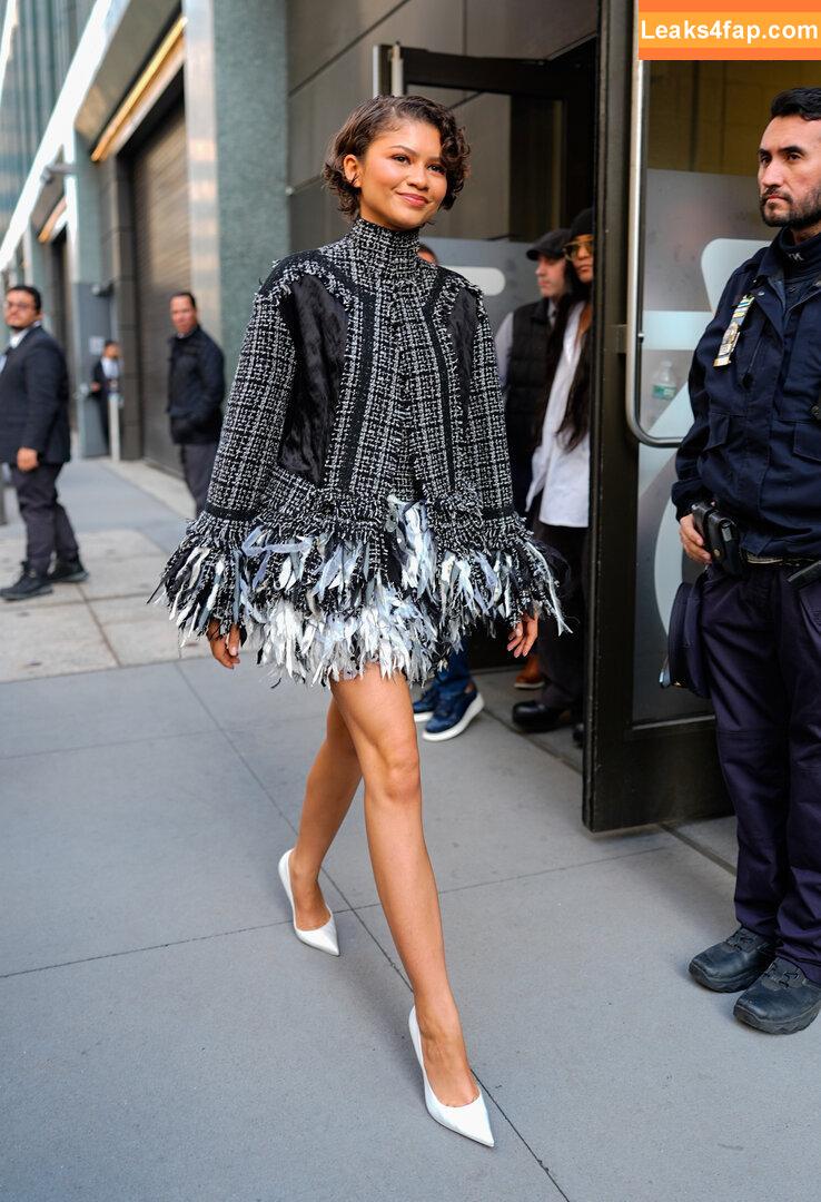 Zendaya / zayarose11 leaked photo photo #3572
