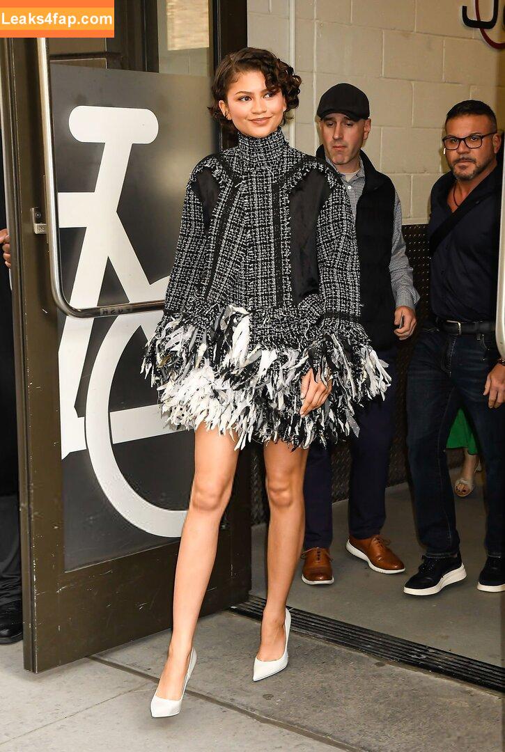 Zendaya / zayarose11 leaked photo photo #3581