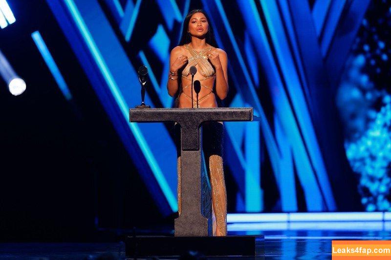 Zendaya / https: / zayarose11 leaked photo photo #3813