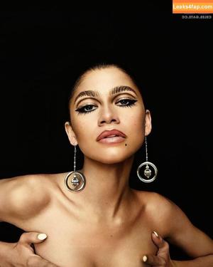 Zendaya photo #3500