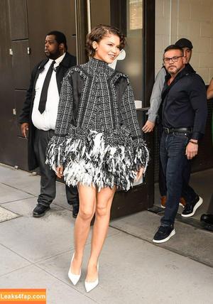 Zendaya photo #3585