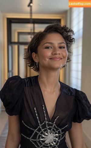 Zendaya фото #3657