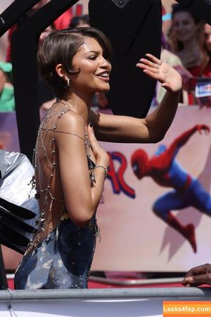 Zendaya photo #3672