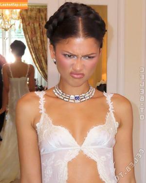 Zendaya photo #3750