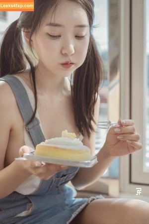 Zenny photo #0011