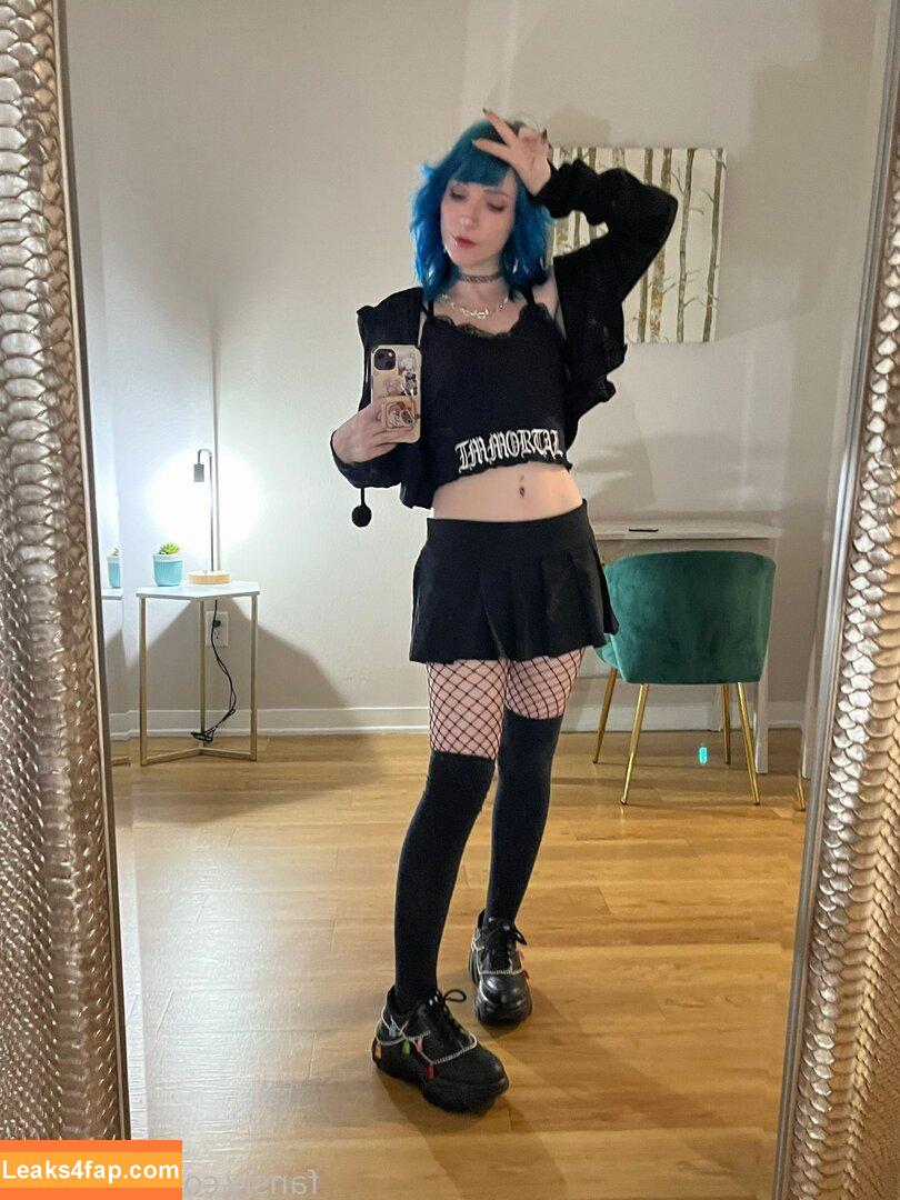 zerggiee /  leaked photo photo #0054