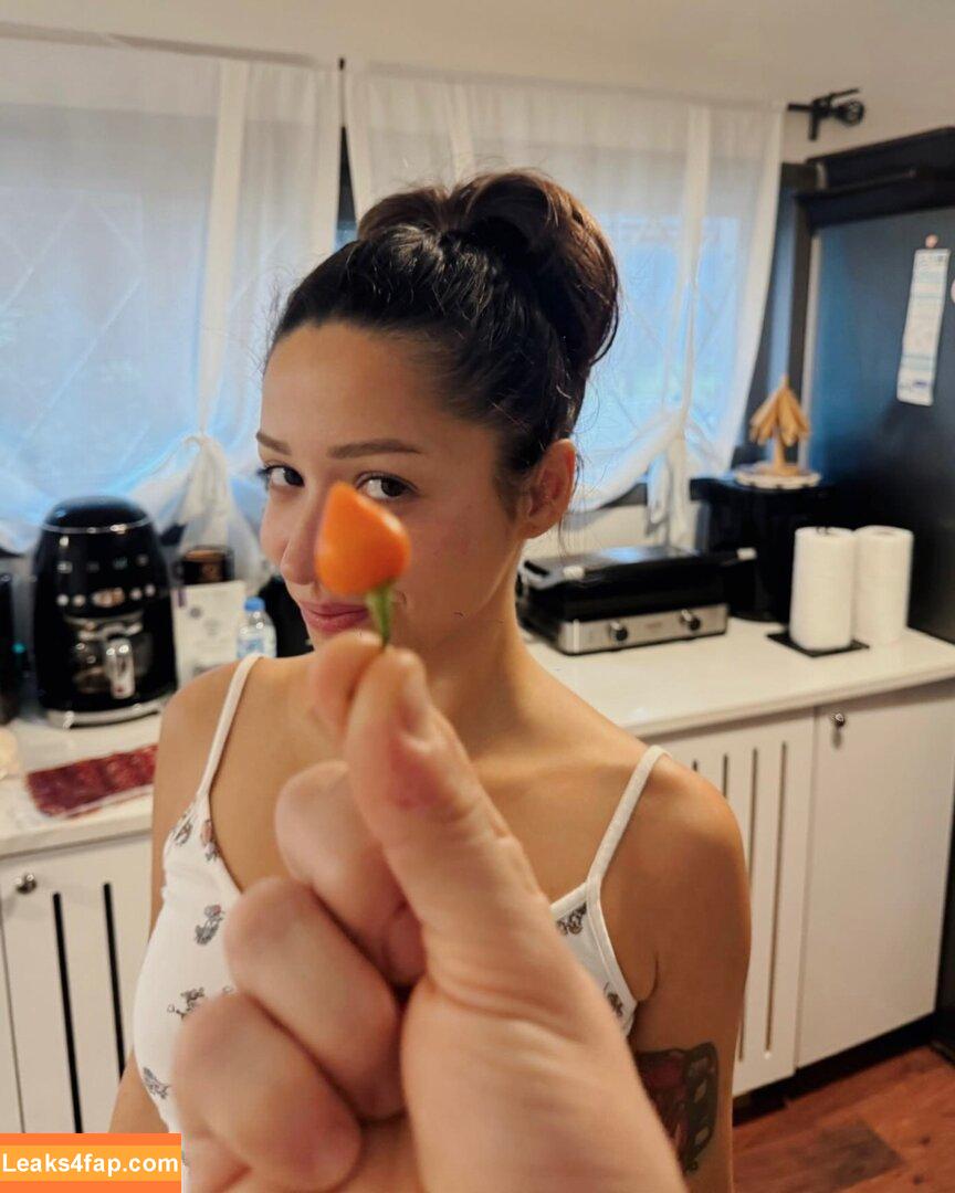 Zeynep Bastık / zeynepbastik leaked photo photo #0106