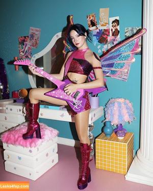 Zeynep Sude Oktay photo #0003