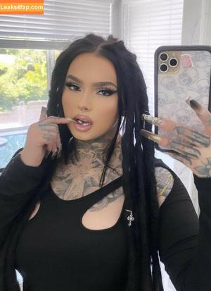 Zhavia photo #0026