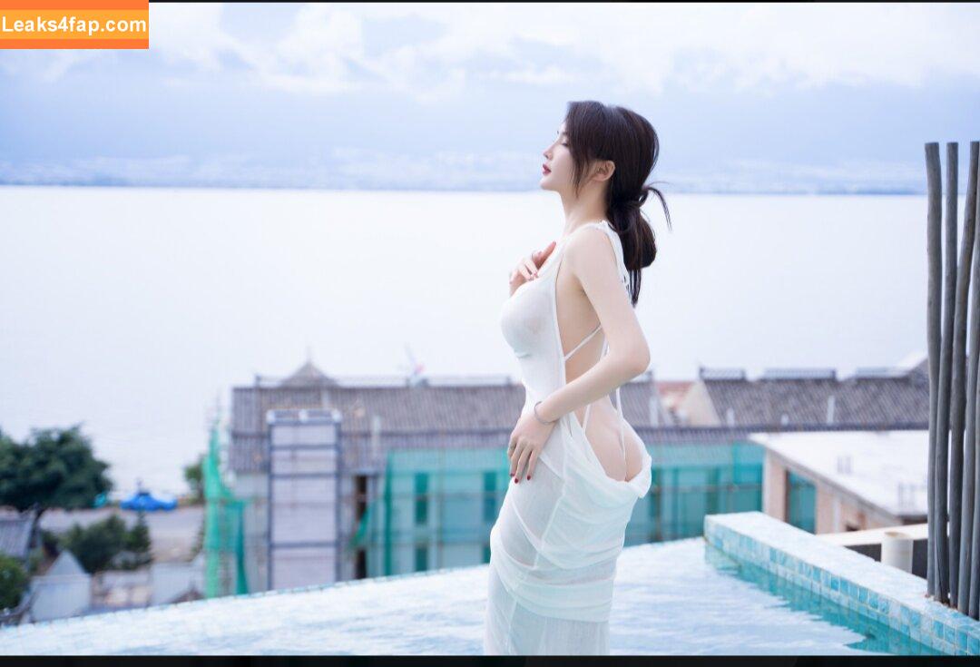 Zhouyanxi0909 / Carol周妍希X слитое фото фото #0094