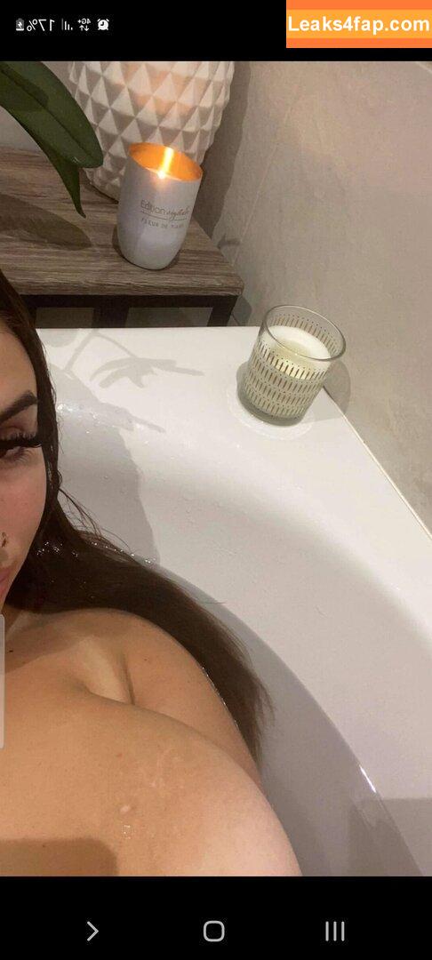 Zina_gh / zinaghmedia leaked photo photo #0006