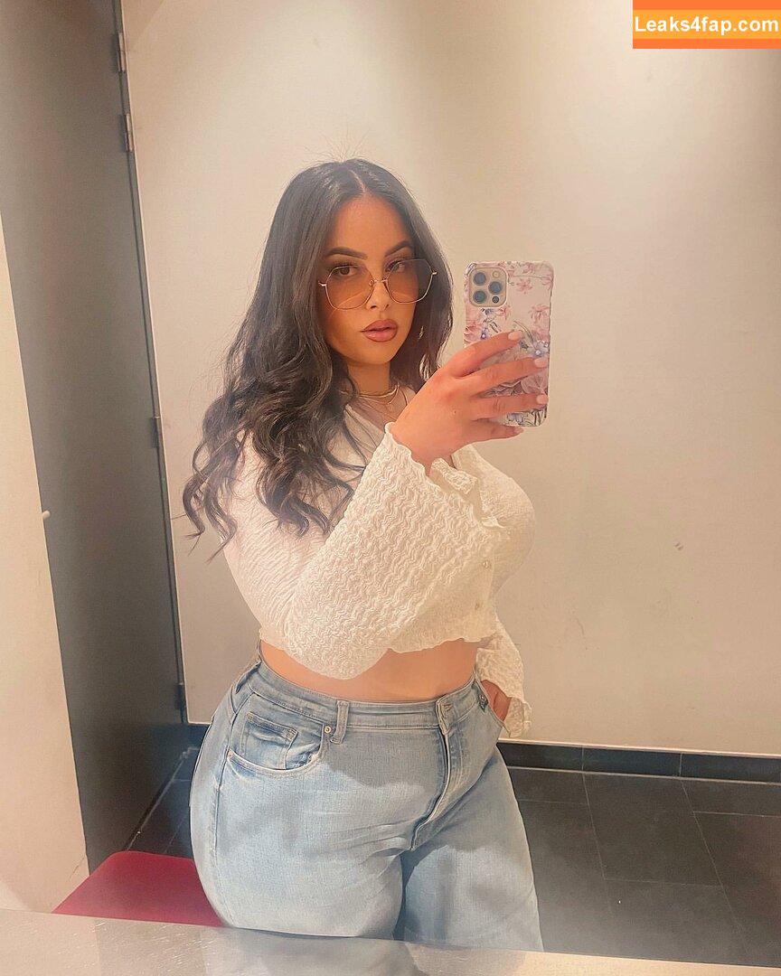 Zina Hadid / moroccanzina_ / therealzinax / zinahadid leaked photo photo #0068