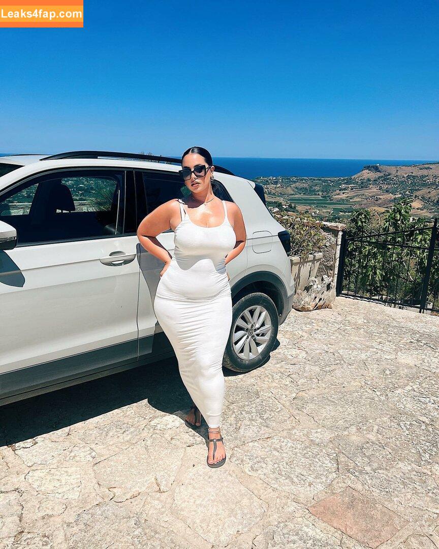 Zina Hadid / moroccanzina_ / therealzinax / zinahadid слитое фото фото #0092