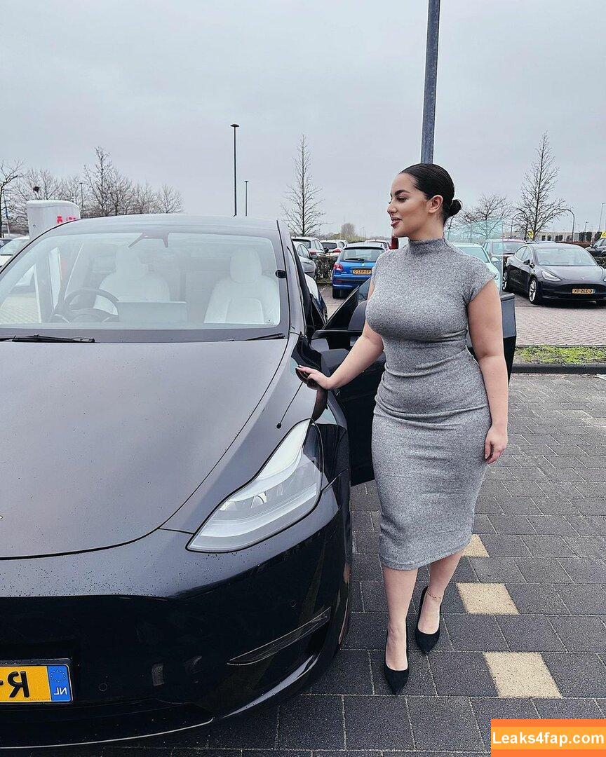 Zina Hadid / moroccanzina_ / therealzinax / zinahadid слитое фото фото #0144