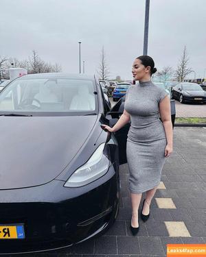 Zina Hadid фото #0144