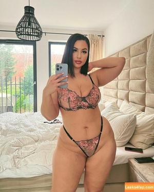 Zina Hadid фото #0157