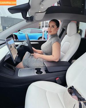 Zina Hadid фото #0166