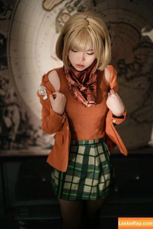 ZinieQ Cosplayer photo #0248