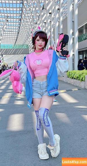 ZinieQ Cosplayer photo #0276