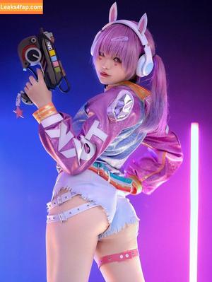 ZinieQ Cosplayer photo #0325