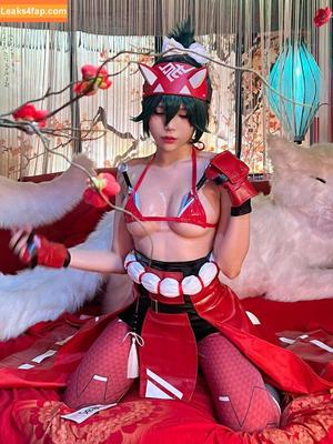 ZinieQ Cosplayer photo #0341