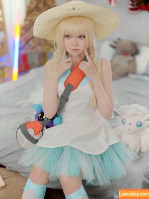 ZinieQ Cosplayer photo #0367