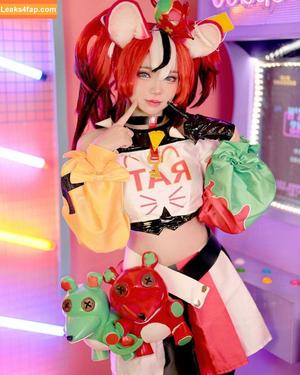 ZinieQ Cosplayer photo #0426