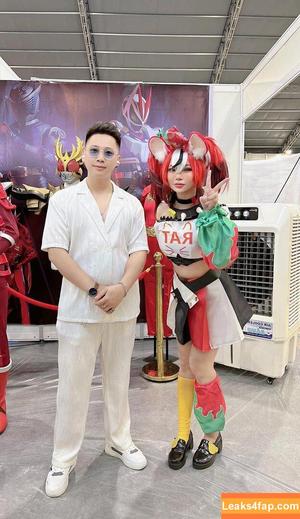 ZinieQ Cosplayer photo #0429