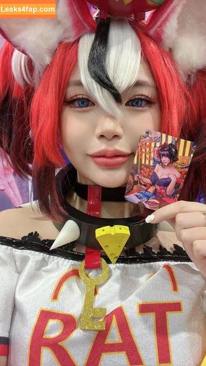 ZinieQ Cosplayer photo #0444