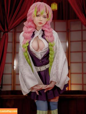 ZinieQ Cosplayer photo #0461