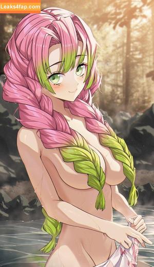 ZinieQ Cosplayer photo #0463