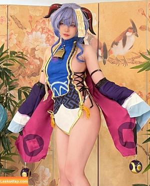 ZinieQ Cosplayer photo #0516