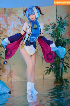 ZinieQ Cosplayer photo #0518