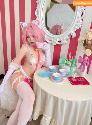 ZinieQ Cosplayer photo #0538