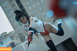 ZinieQ Cosplayer photo #0597