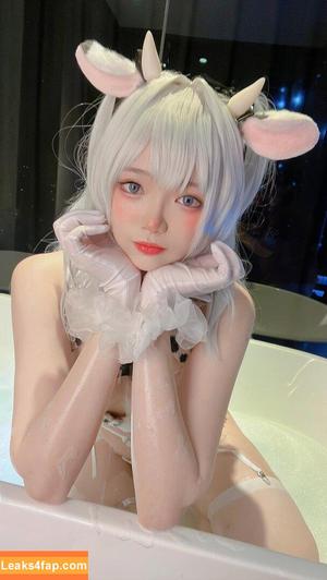 ZinieQ Cosplayer photo #0639