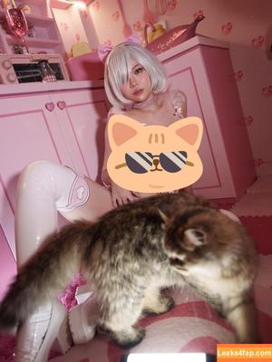 ZinieQ Cosplayer photo #0665