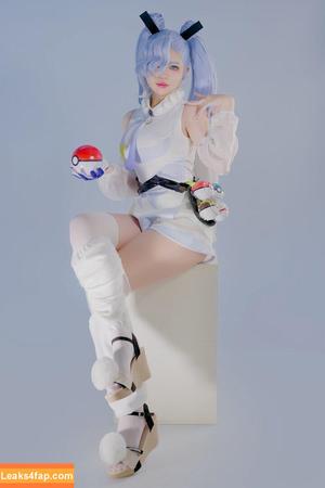 ZinieQ Cosplayer photo #0693