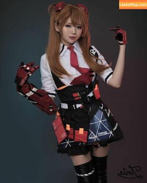 ZinieQ Cosplayer photo #0753