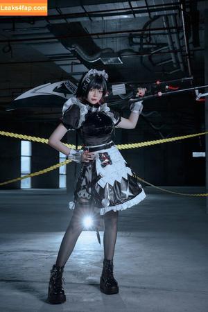 ZinieQ Cosplayer photo #1237