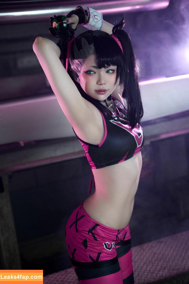 ZinieQ / zinieqcute / 𝐙𝐢𝐧𝐢𝐞𝐐 leaked photo photo #0015