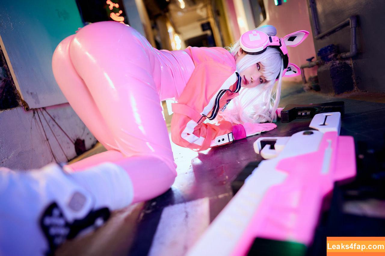 ZinieQ / zinieqcute / 𝐙𝐢𝐧𝐢𝐞𝐐 leaked photo photo #0037