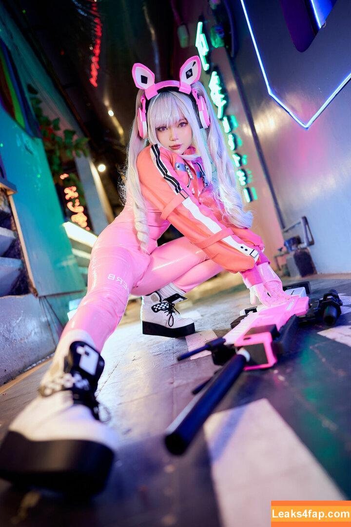 ZinieQ / zinieqcute / 𝐙𝐢𝐧𝐢𝐞𝐐 leaked photo photo #0038