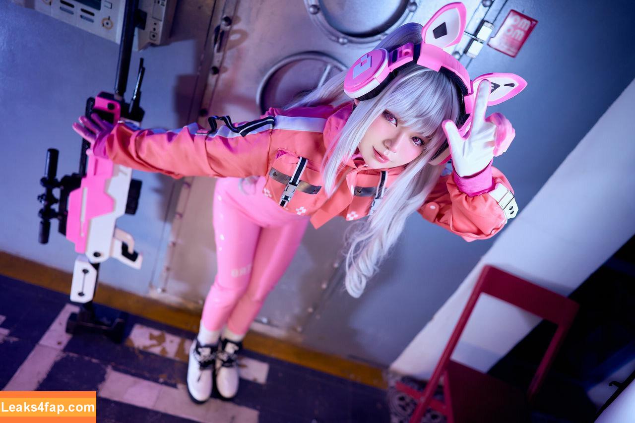 ZinieQ / zinieqcute / 𝐙𝐢𝐧𝐢𝐞𝐐 leaked photo photo #0039