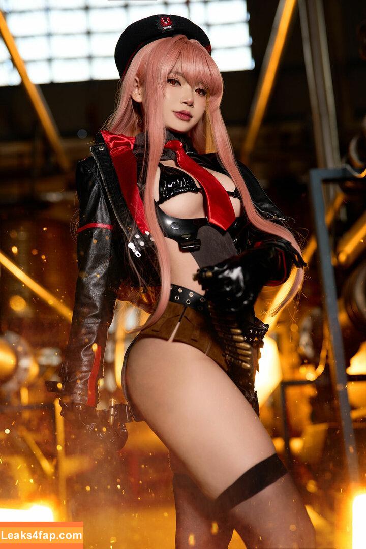 ZinieQ / zinieqcute / 𝐙𝐢𝐧𝐢𝐞𝐐 leaked photo photo #0225