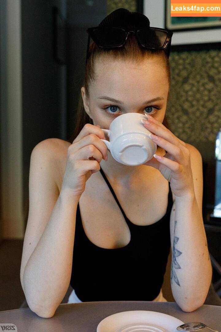 Zishy / zishylives leaked photo photo #9556