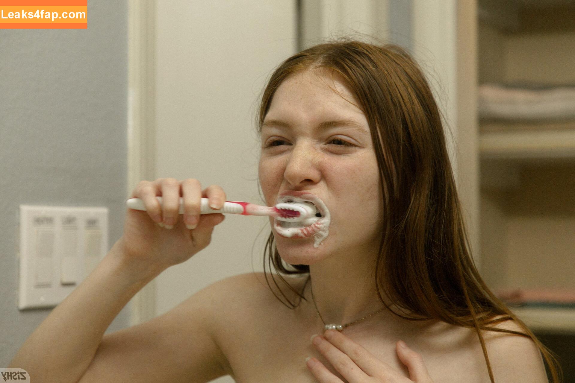 Zishy / zishylives слитое фото фото #6718