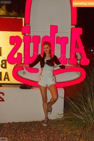 Zishy photo #8775
